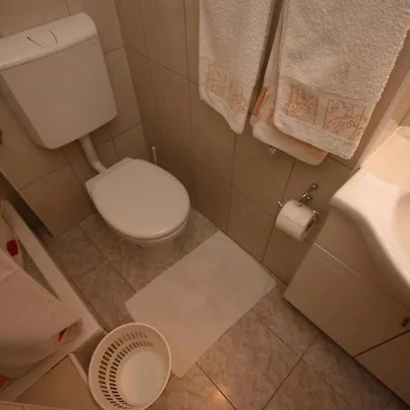 Апартаменти With A Parking Space - 6641 *