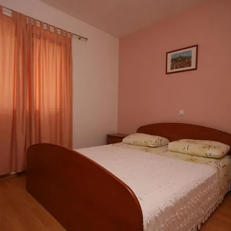 With A Parking Space - 6641 Lägenhet Makarska