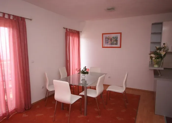 With A Parking Space - 6641 *