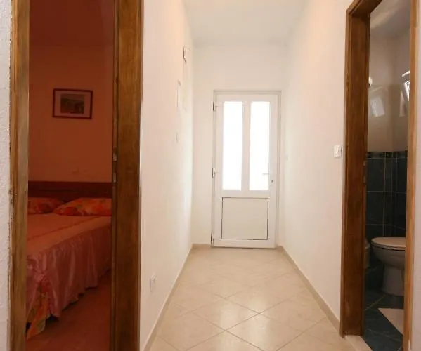 With A Parking Space - 6641 *