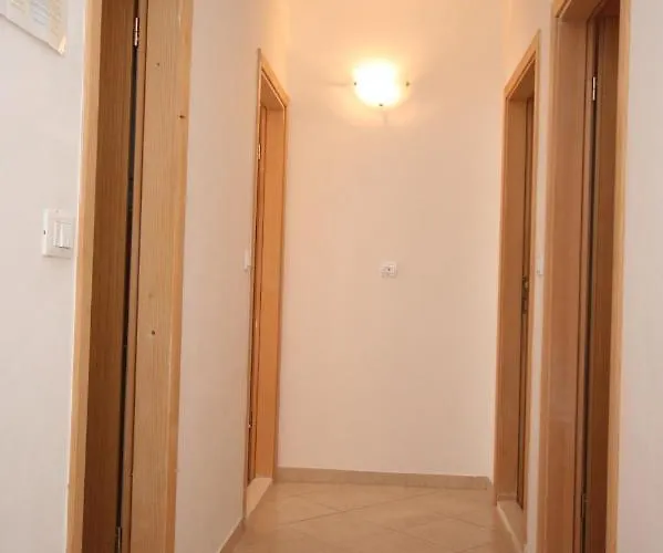 With A Parking Space - 6641 Apartman