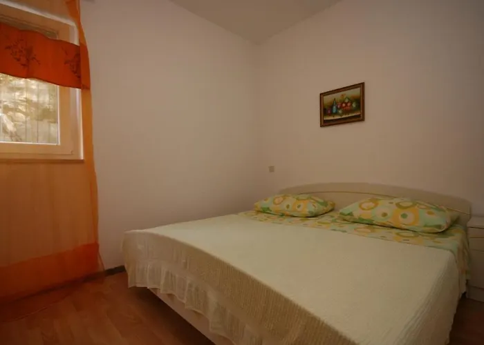 Apartman With A Parking Space - 6641